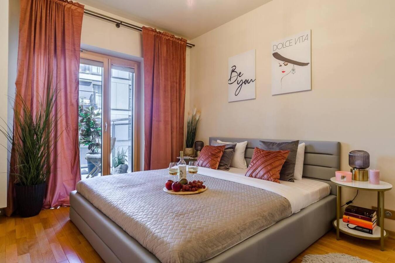 Apartmán Lumina Premium Near Mennica *